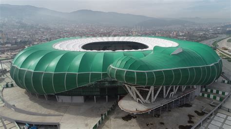 Bursaspor stadı kapasitesi